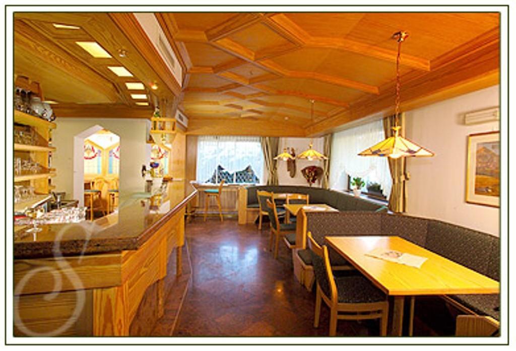 Hotel Sureghes Ortisei Extérieur photo